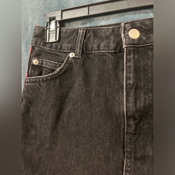 Women's Topshop Moto Black Denim Jean Mini Skirt Retro 90's Vibes - Picture 3 of 7